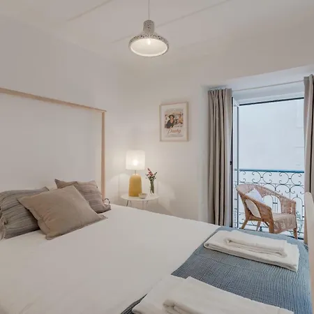 דירה Sunny Bairro Alto & Chiado Apartment, By Timecooler