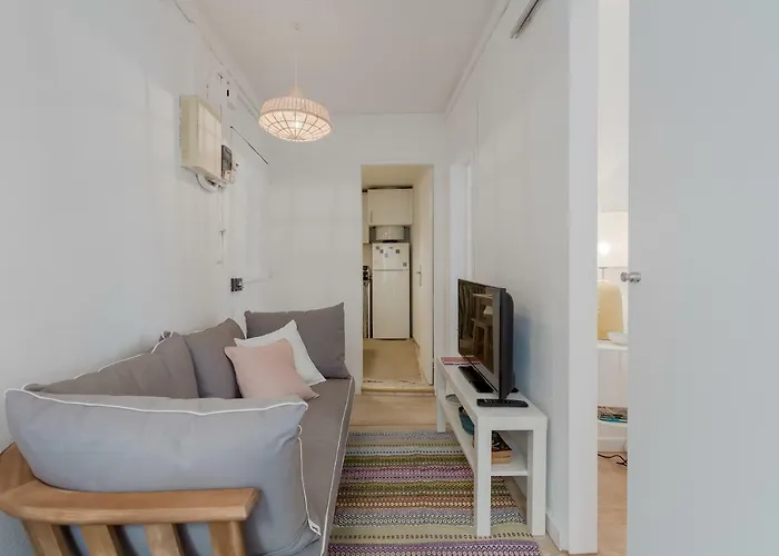 شقة Sunny Bairro Alto & Chiado Apartment, By Timecooler *