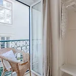 Διαμέρισμα Sunny Bairro Alto & Chiado Apartment, By Timecooler