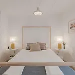 Διαμέρισμα Sunny Bairro Alto & Chiado Apartment, By Timecooler